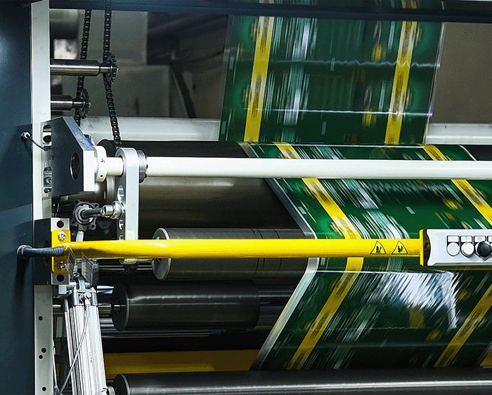 Flexo-press-printing-label-packaging
